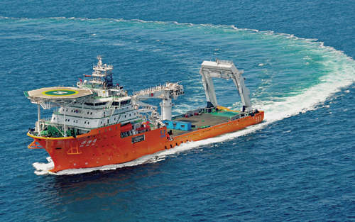 武船集團建成中國首艘深潛水工作母船